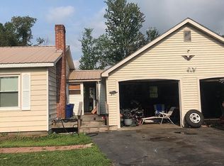 624 Leyden Rd, Greenfield, MA 01301