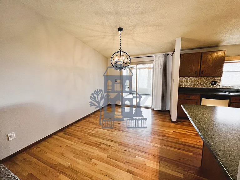 5419 Alteza Dr — Photo 9