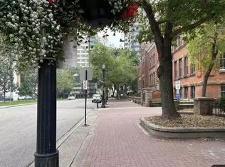 9903 104th St NW #1001, Edmonton, AB T5K0E4