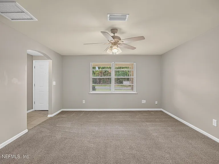 1143 Tumbleweed Dr — Photo 8