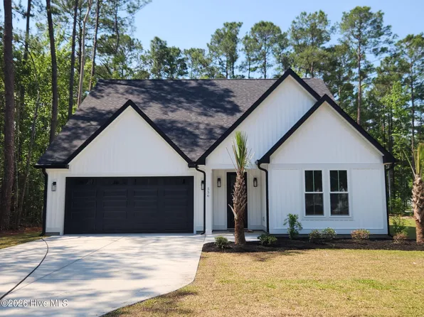 556 Briarwood Drive NW, Calabash, NC 28467