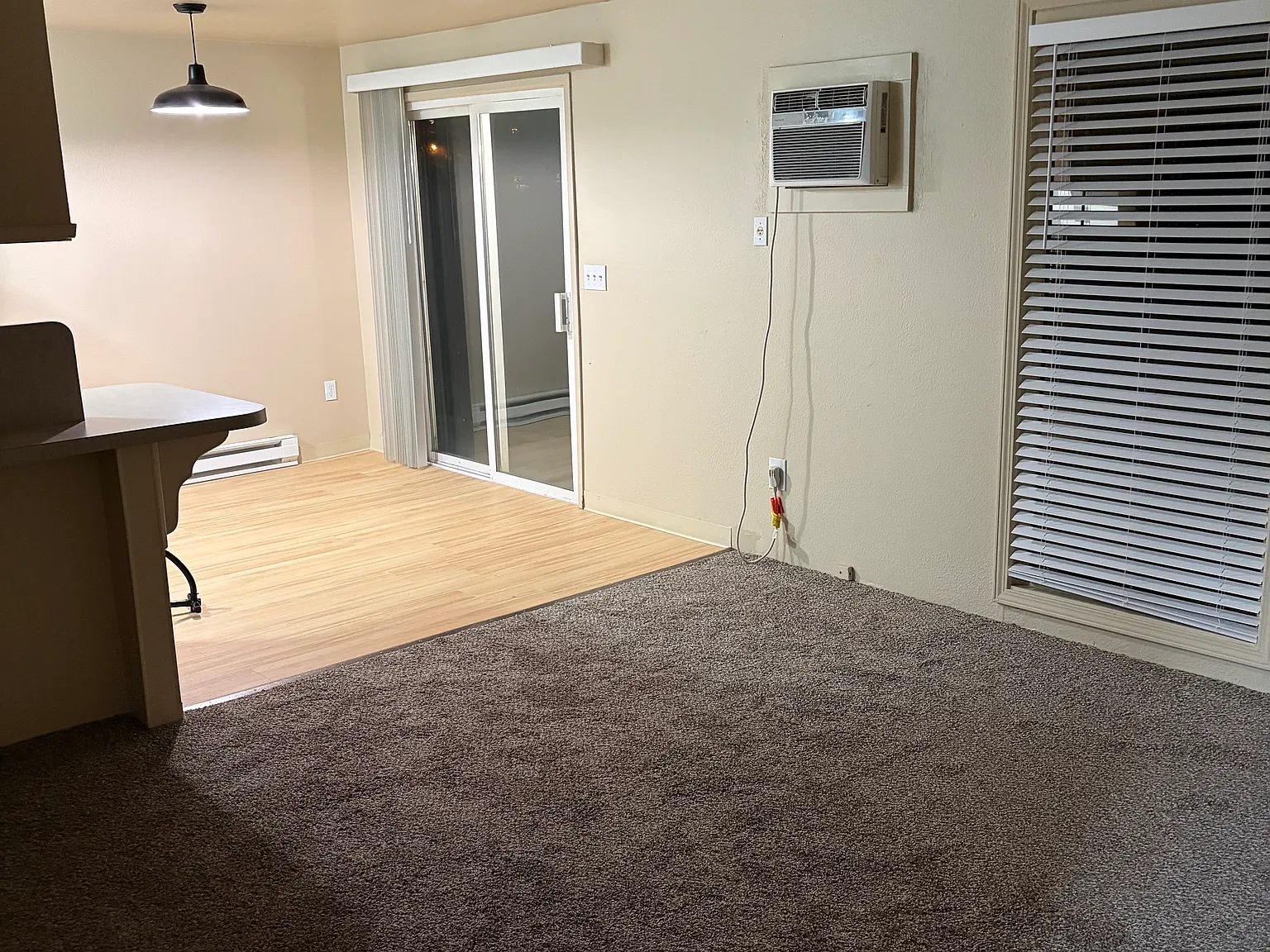 2 bed, 750 sqft, $1,195 — Photo 3
