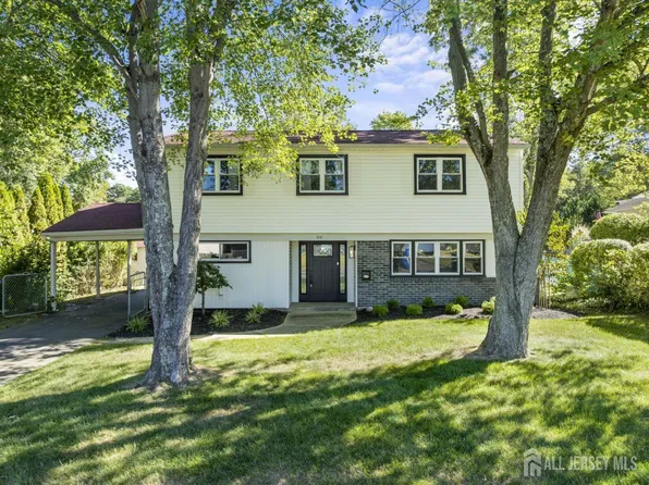 108 Southwood Dr, Old Bridge, NJ 08857