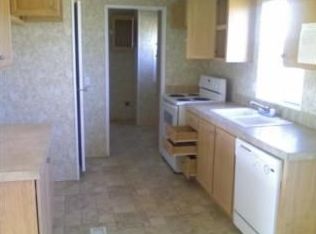 12722 Wolf Dr, Phelan, CA 92371