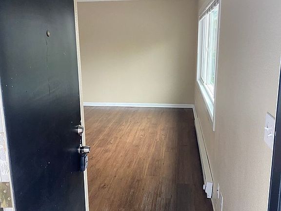2nd image of 1311 6th St NW #1317