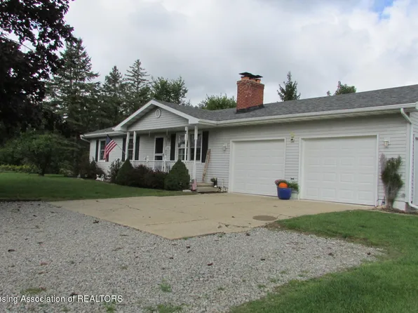 11011 Wilbur Hwy, Eaton Rapids, MI 48827