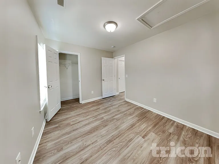 3929 Garden Creek Dr — Photo 10