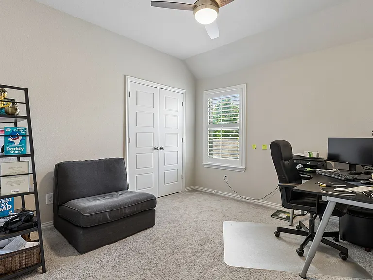 3028 Dustywood Dr — Photo 18