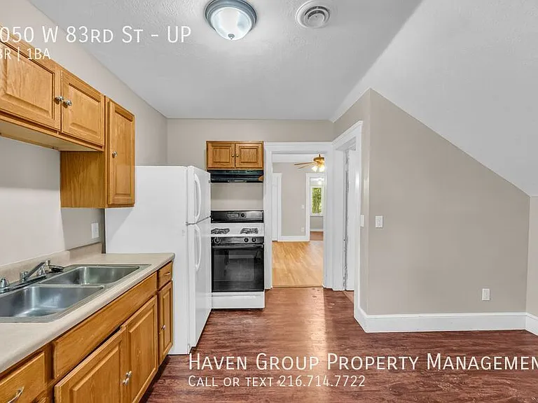 2050 W 83rd St #UP — Photo 7