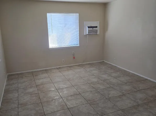 6010 Martin Luther King Jr Blvd APT 1, Sacramento, CA 95824