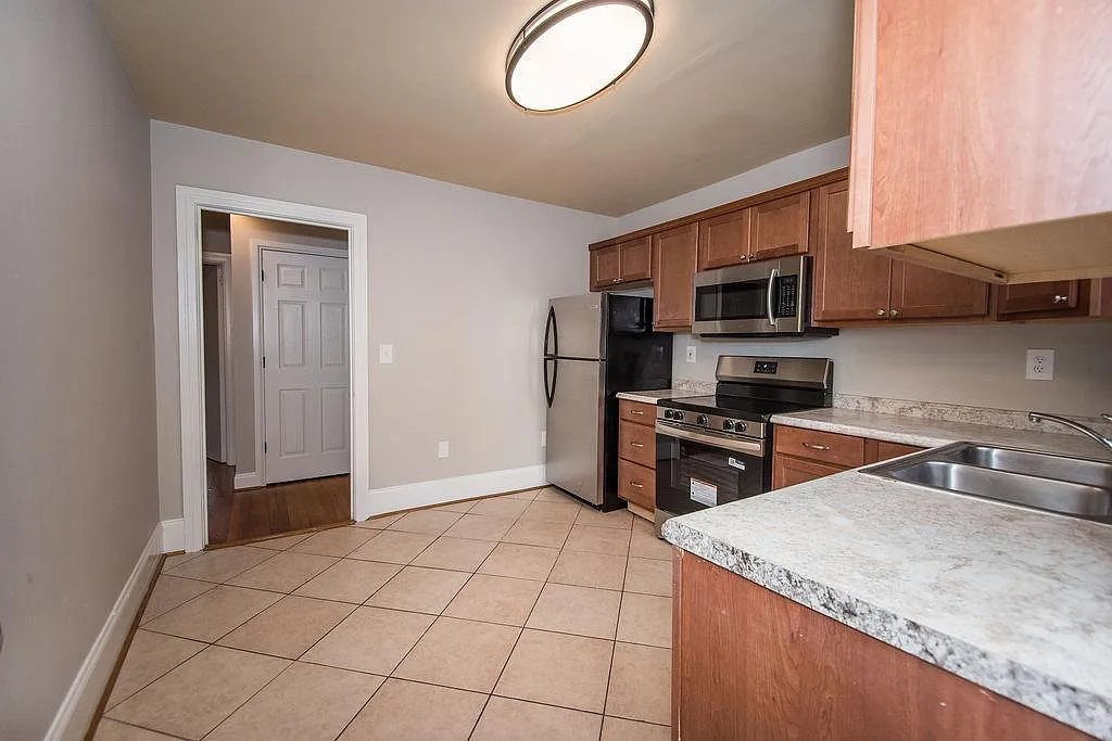 153 Pleasant Ridge Ave — Photo 4