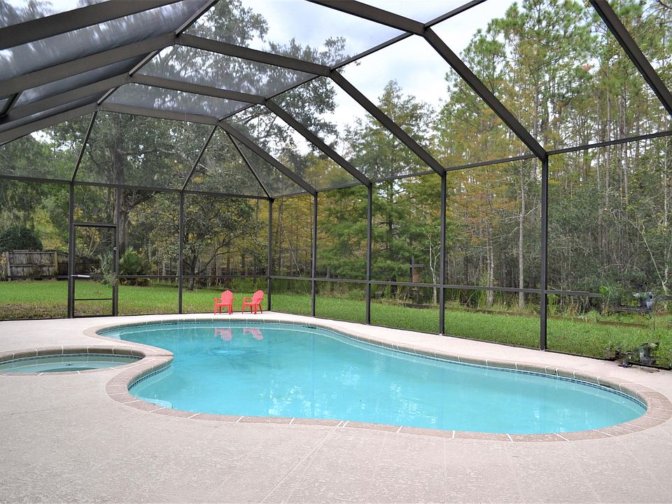 1st image of 2136 Forest Hollow Way