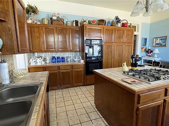 2nd image of 1031 Dogwood Dr
