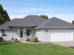 8733 N Farm Road 149, Pleasant Hope, MO 65725