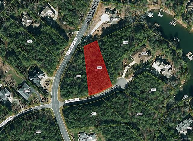 1st image of 4996 Camellia Dr #232