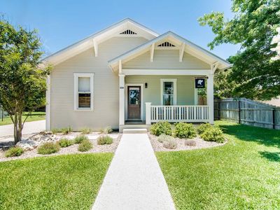 320 W Orchard St, Fredericksburg, TX, 78624