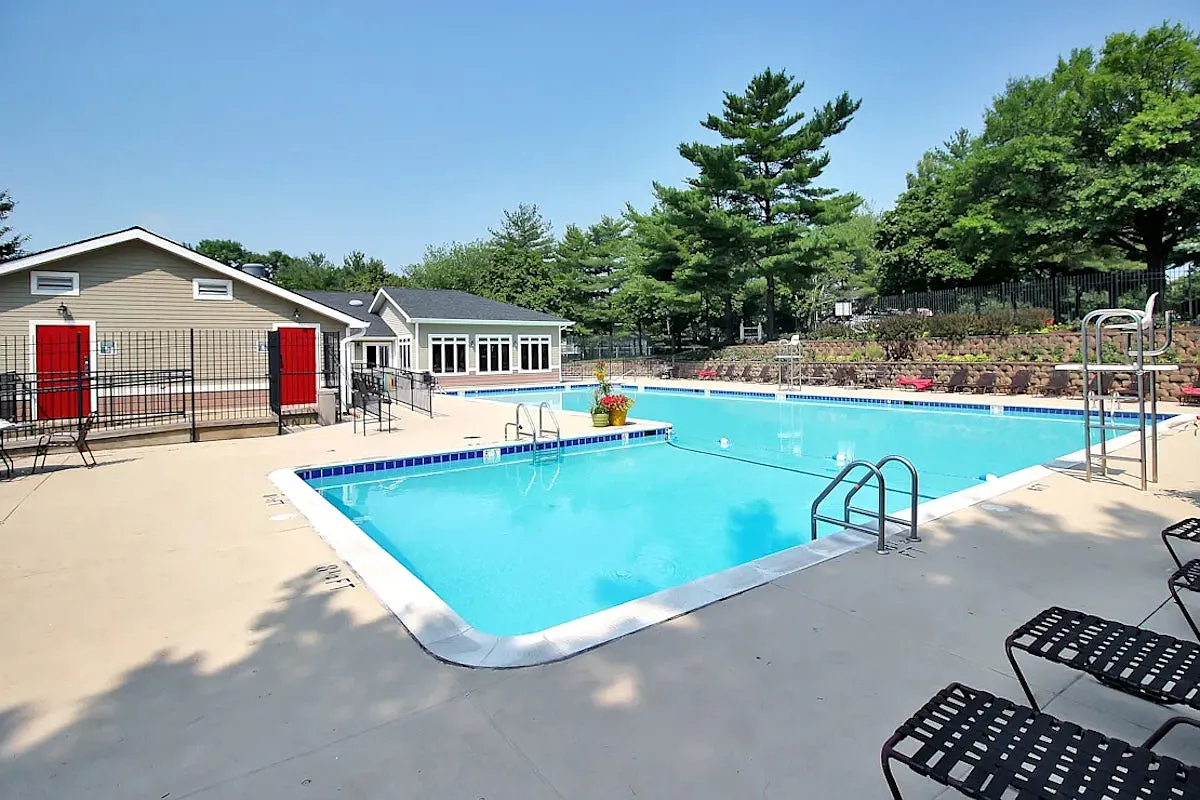 The Hamptons at Town Center — Photo 1