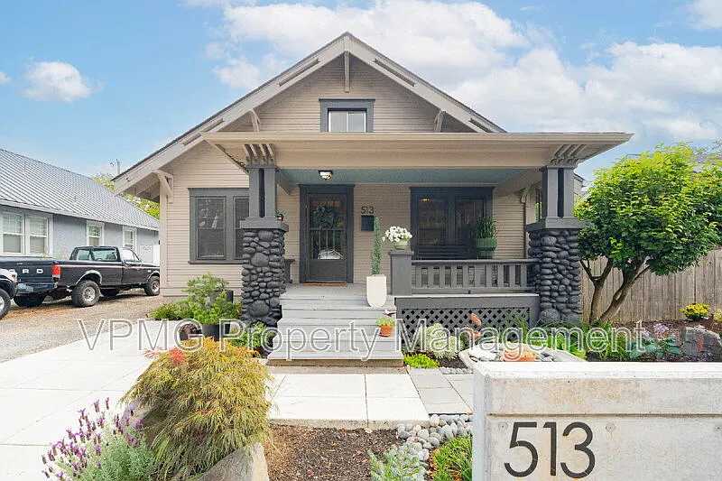 513 W Fourth Plain Blvd