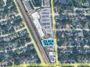 4323 Mangum Rd, Houston, TX 77092