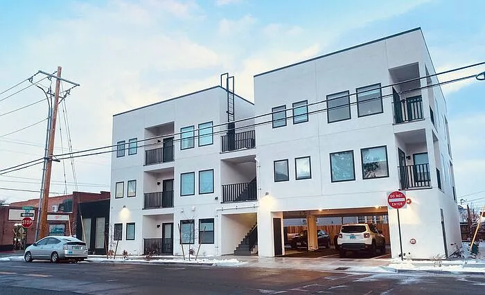 602 Kuenzli St #33 — Photo 11