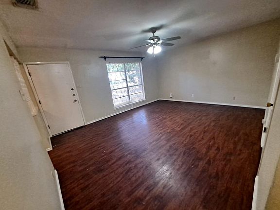 2nd image of 7116 Larksong St