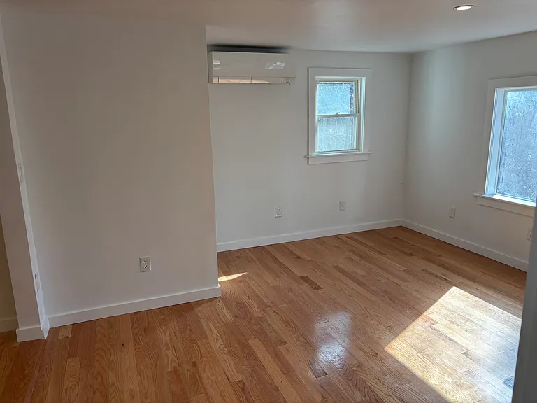 142 S Aurora St #5 — Photo 10