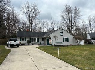 30 Westchester Rd, Williamsville, NY