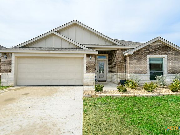 2nd image of 1004 Damascus Dr