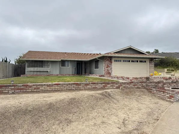13 Victor Cir, Salinas, CA 93907