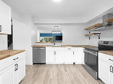 2620 Cove Point Pl — Photo 3