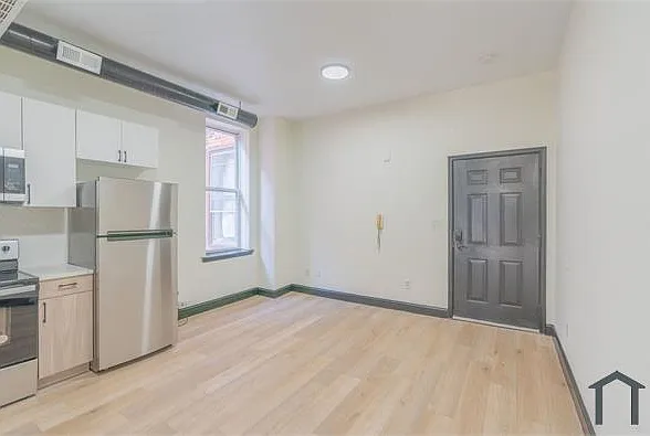 2 bed, 750 sqft, $1,550 — Photo 4