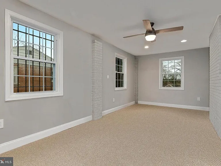 3682 Camden St SE #2 — Photo 12