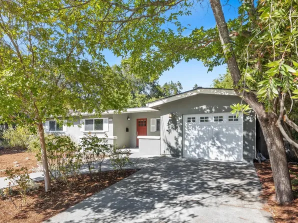 15555 Brookview Drive, Sonoma, CA 95476