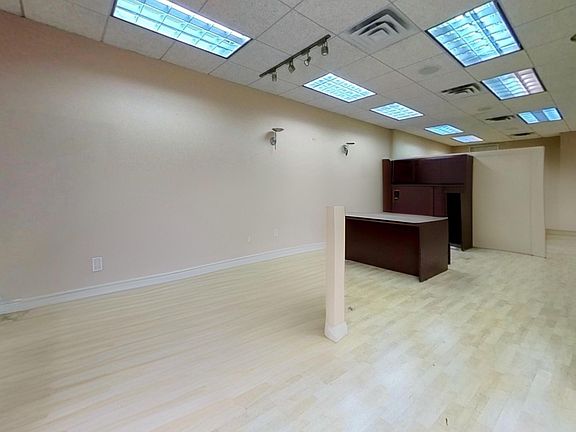 3rd image of 6923 Fort Hamilton Pkwy #1