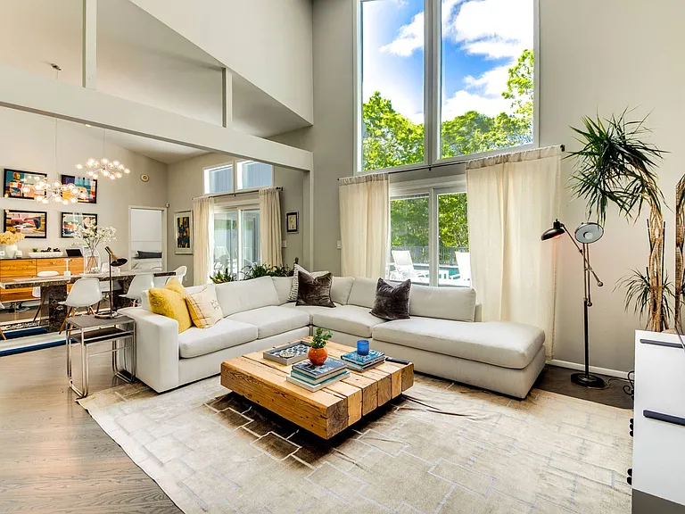 15 Karin Dr — Photo 12