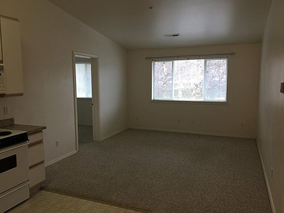 3rd image of 1400 SE Fancy Free Dr APT 203