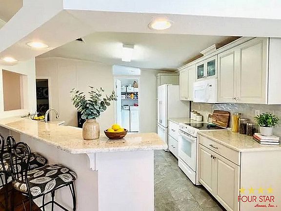 3rd image of 108 Park Ln #2024