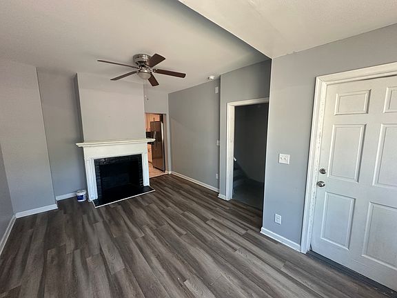2nd image of 10238 Warwick Blvd