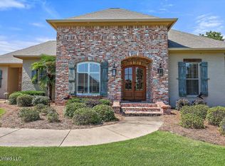 204 Esplanade Dr, Brandon, MS 39047