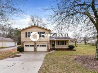 1318 Temple Johnson Rd, Loganville, GA 30052