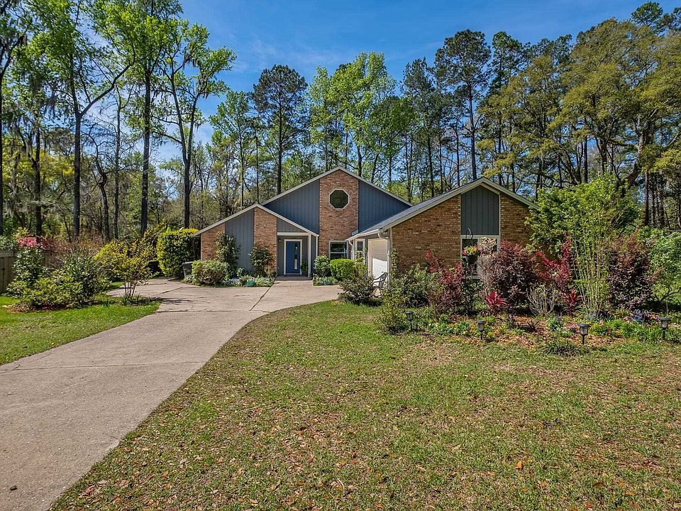 1st image of 2649 Egret Ln