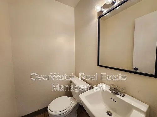 3925 E 9th Ave #5 Photo 1