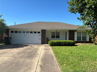 1908 E Hancock St, Muskogee, OK 74403