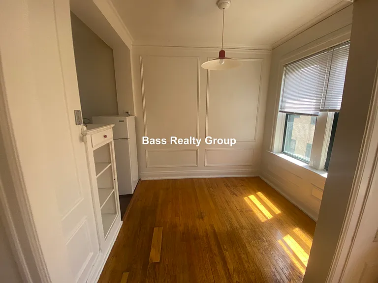 5114 S Blackstone Ave #B17 — Photo 8