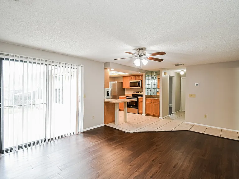 2921 Andy Ct — Photo 9