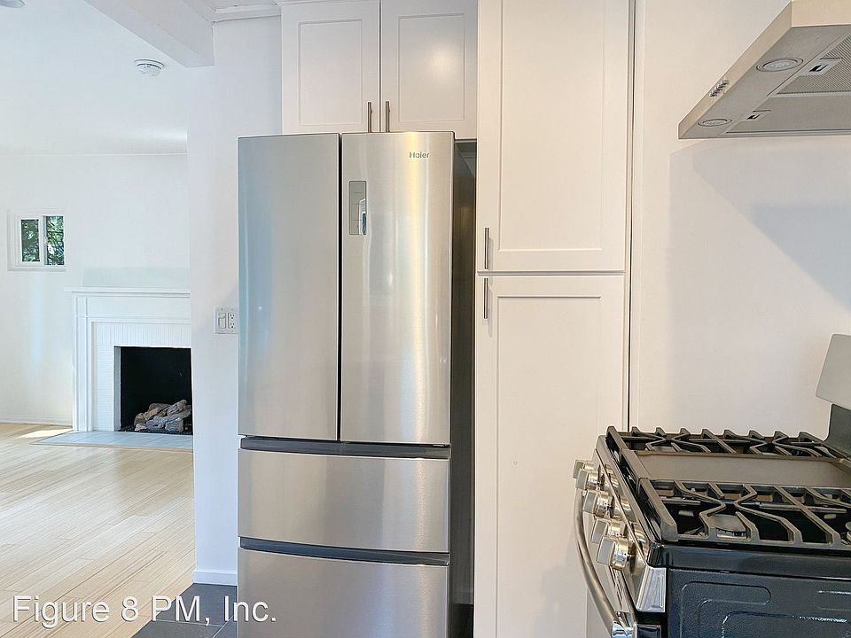 1st image of 1826 N Lobdell Pl