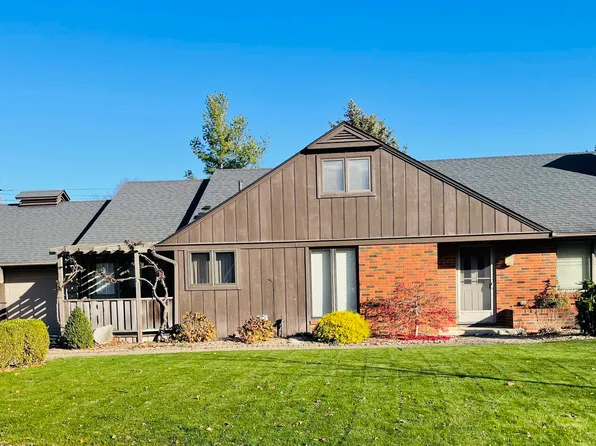 3 Mueller Ct, Frankenmuth, MI 48734