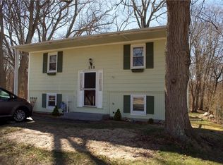 159 Palmer Ave, Warwick, RI 02889