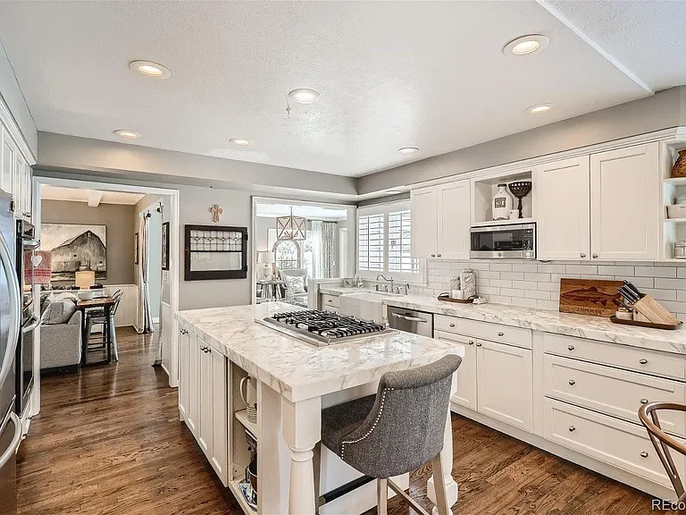 5788 Oak Creek Ln — Photo 8