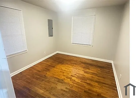 1526 Dade St — Photo 11